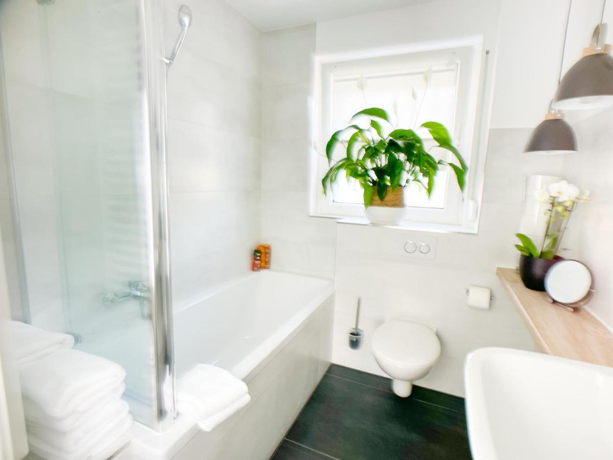 M-Style 01 Apartment Mit Terrasse Und Gasgrill, 24H Self-Check-In, Free Parking, Netflix Νυρεμβέργη Εξωτερικό φωτογραφία